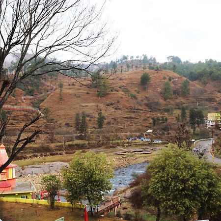Shivalik River Retreat Алмора Екстериор снимка
