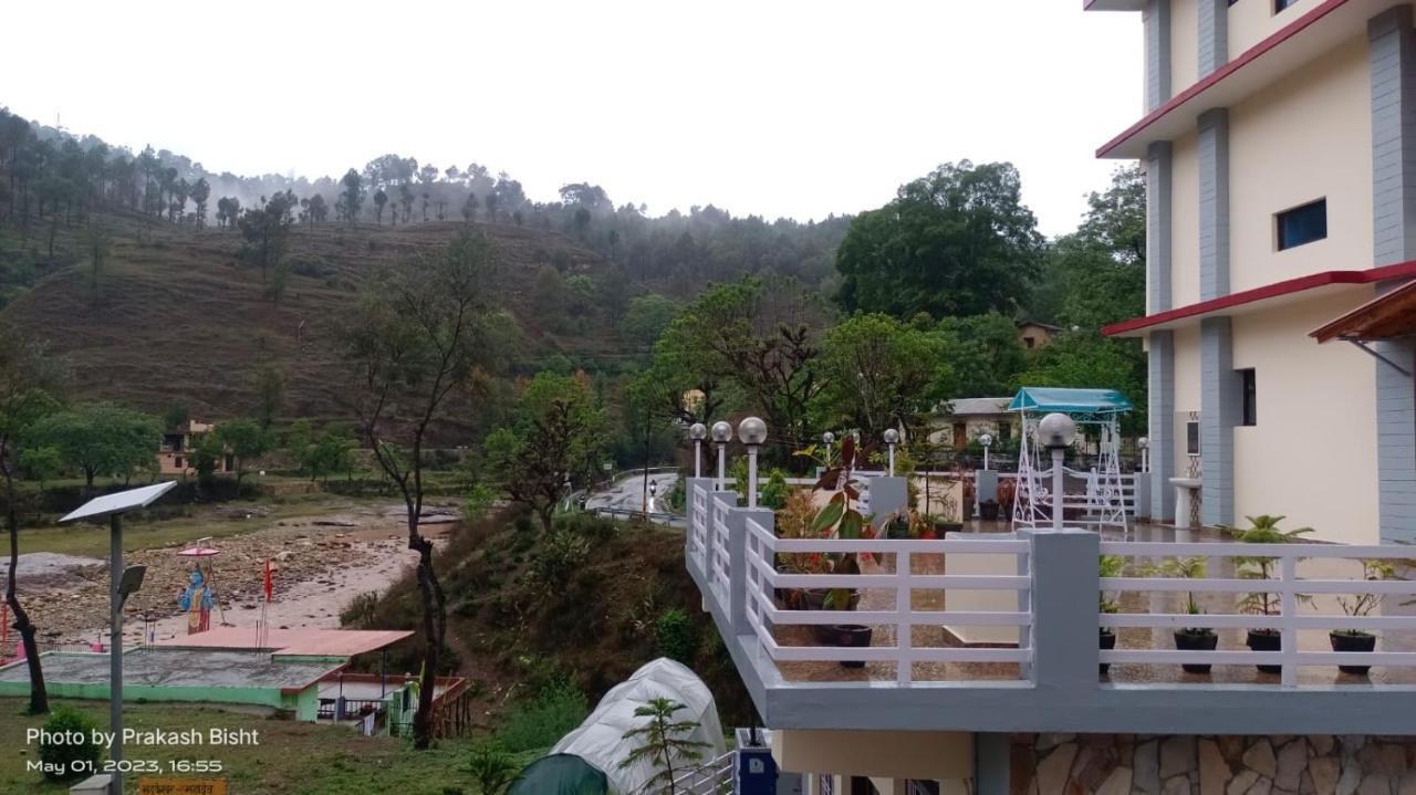 Shivalik River Retreat Алмора Екстериор снимка