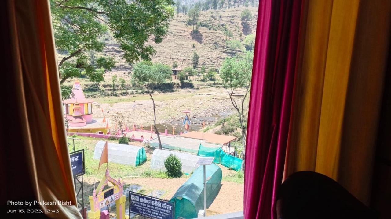 Shivalik River Retreat Алмора Екстериор снимка