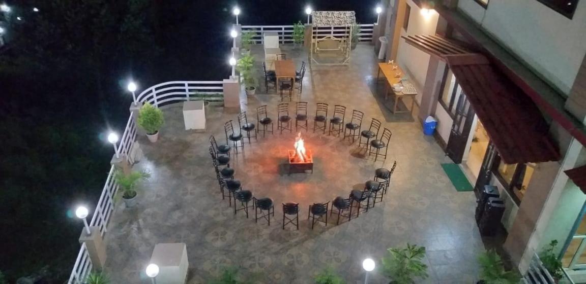 Shivalik River Retreat Алмора Екстериор снимка