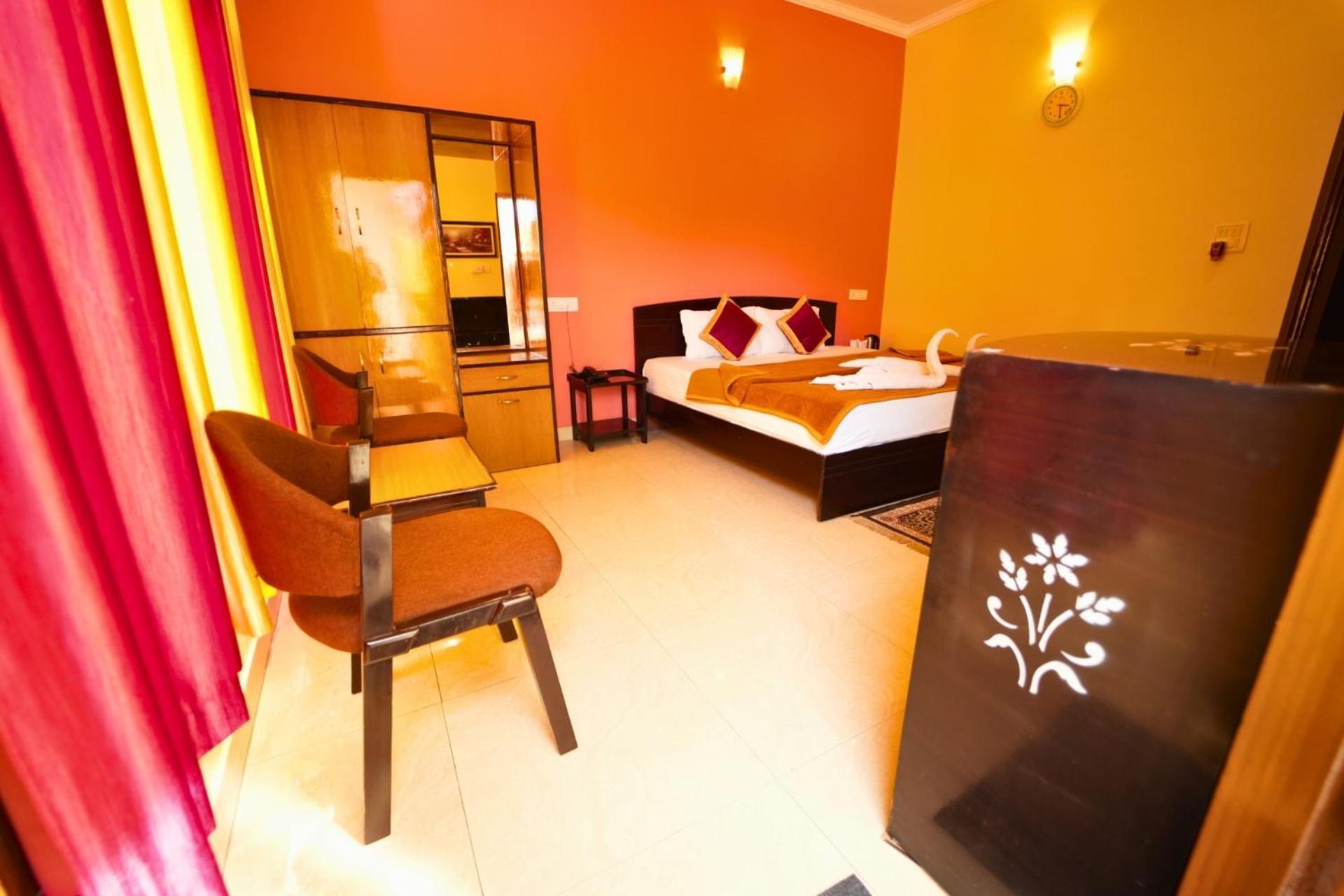 Shivalik River Retreat Алмора Екстериор снимка