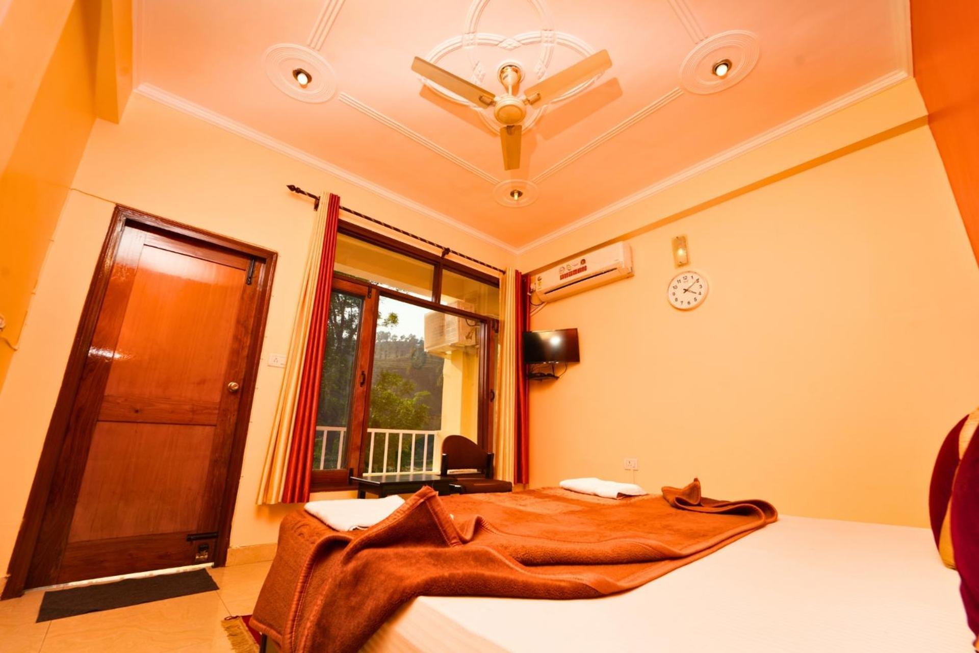 Shivalik River Retreat Алмора Екстериор снимка